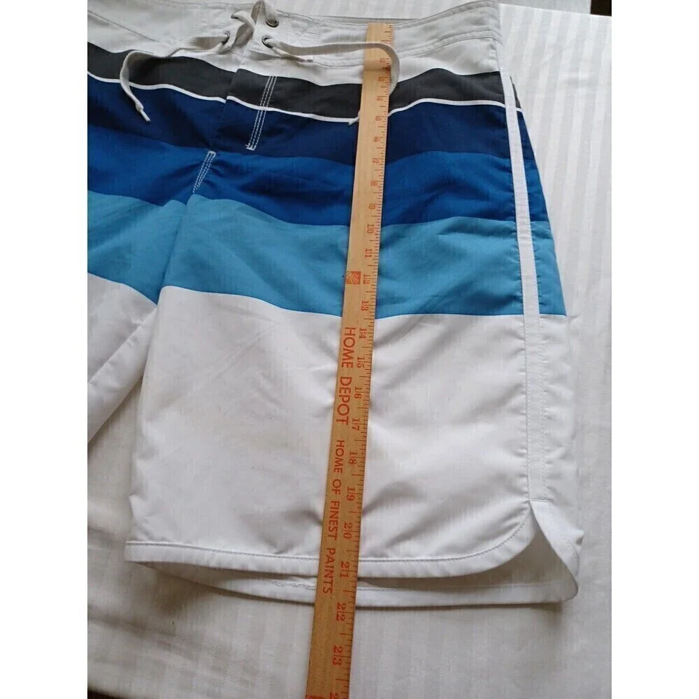 Old Navy mens swim trunks L white blue striped lace-up pockets board shorts flaw
